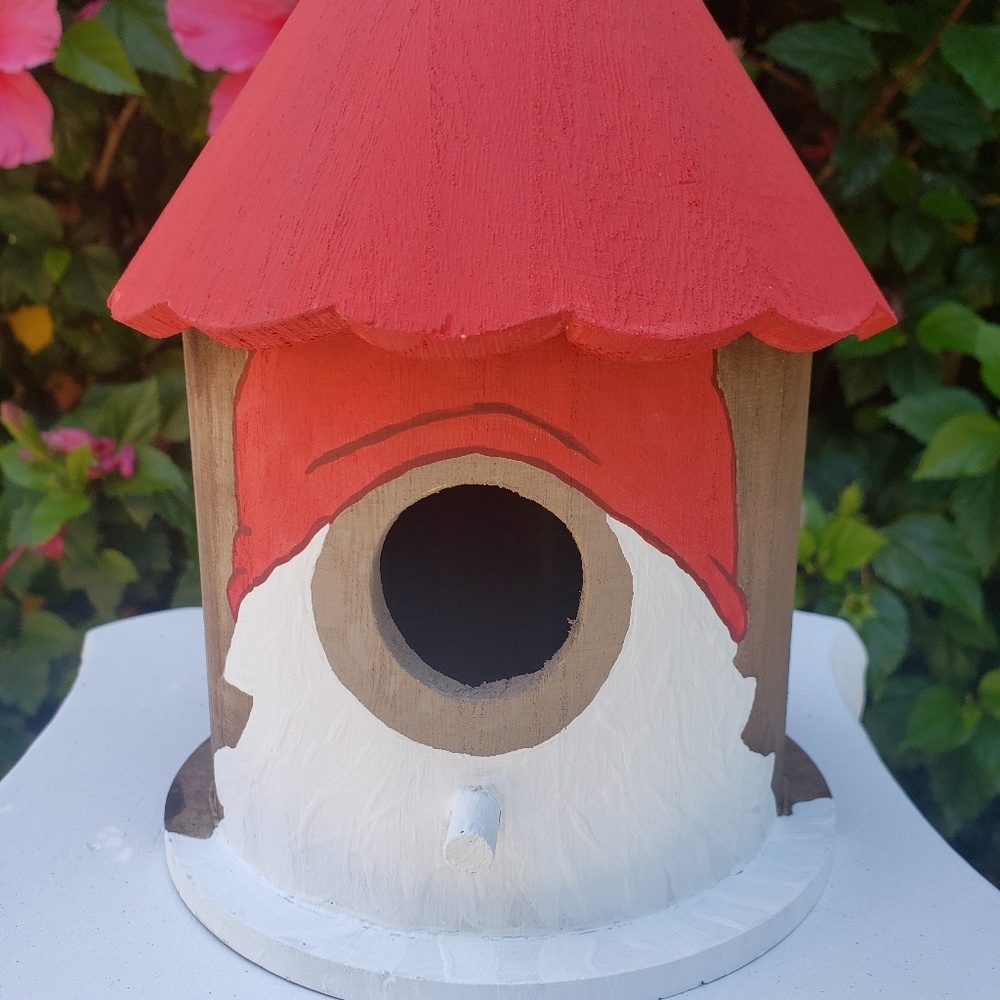 Hand painted GNOME birdhouse - Picture 6 of 8